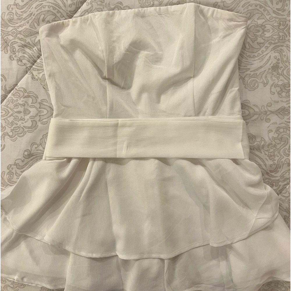 Strapless mini romper